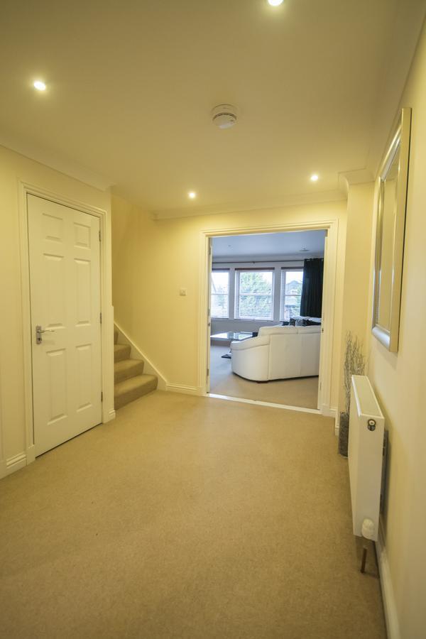 Crown Luxury Serviced Apartment Inverness Luaran gambar